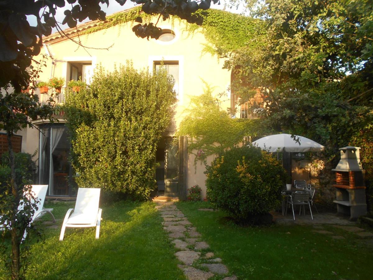 Ca'L Mossen Vila Sant Joan de les Abadesses Exterior foto